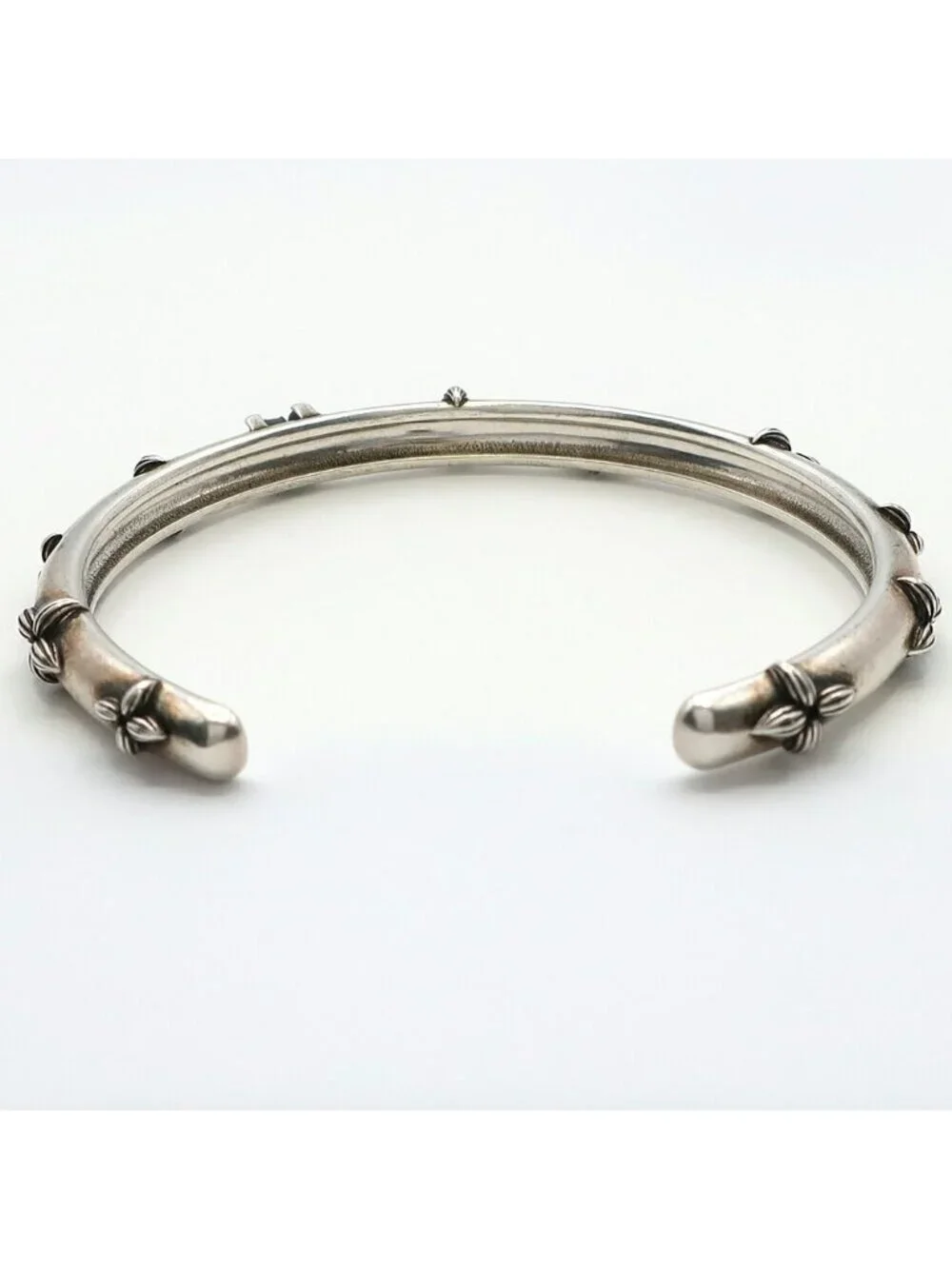 Louis Vuitton Ten Bangle Calfskin LV Whisper Silver M Accessory Bracelet